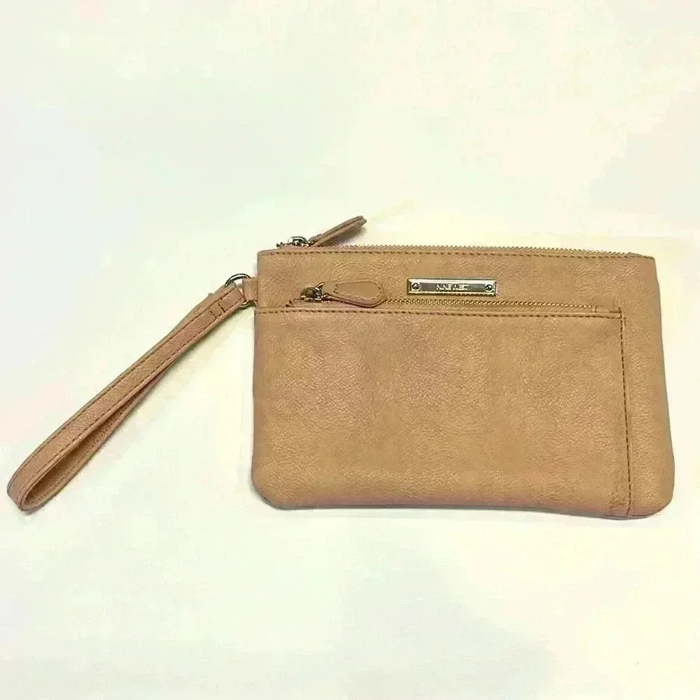 Nine West Clutch Blush Pink Purse Wallet Cash Keys Organize Cards Makeup Dinner